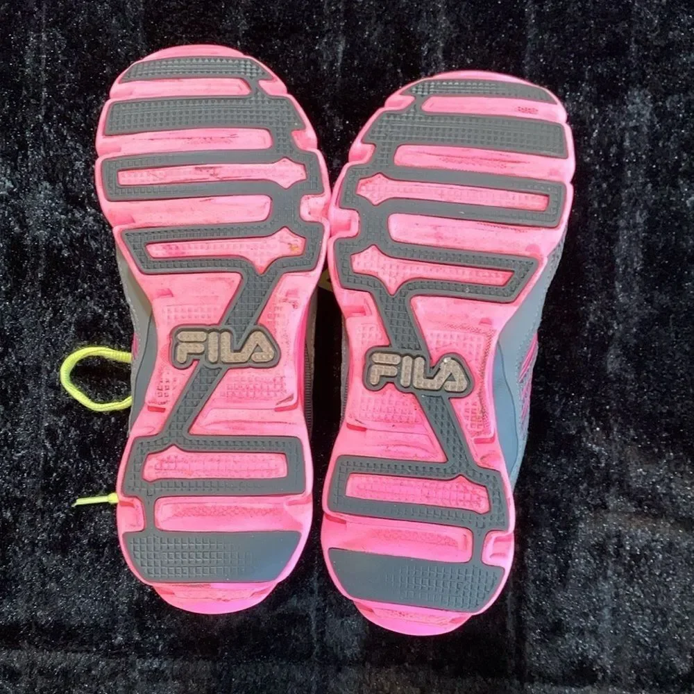 FILA MEMORY FOAM FOOTBED GRAY GREEN HOT PINK SIZE 8.5